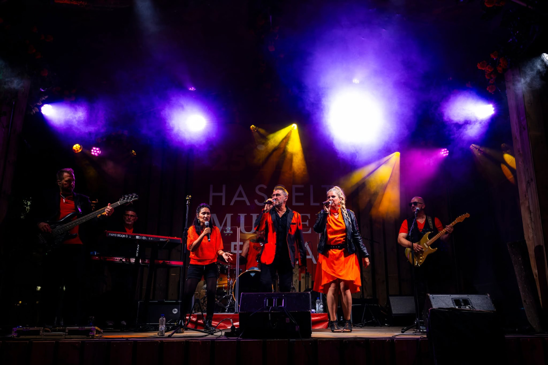 GrooveBand live 18