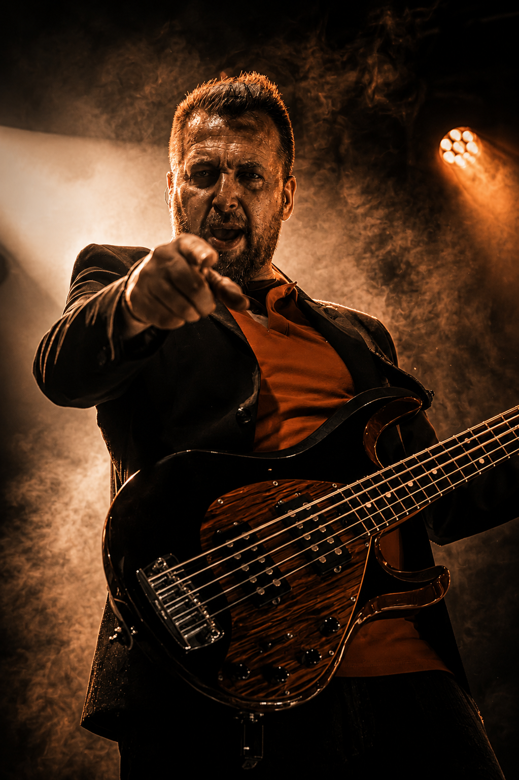 Kenneth — Bassist